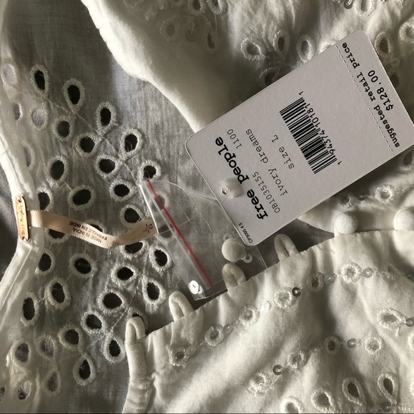 Free People Sea Of Love Bell Sleeve Boho Top - Picture 8 of 8